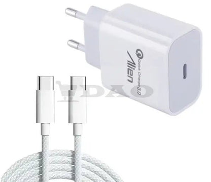 Incarcator de priza 2.4A cu Quick Charge 3.0 si USB Type - C cu cablu TypeC - TypeC 1 metru panzat max.6A 45W - DAO Shop